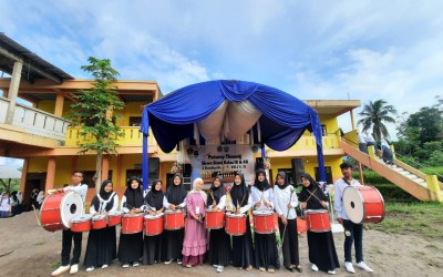 MARCHING BAND